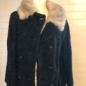 Glamorous Vintage Fur Coat